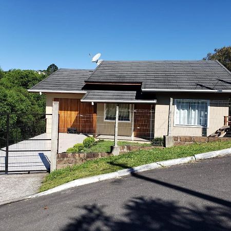 Linda Casa Proximo Ao Portico De Gramado 빌라 외부 사진